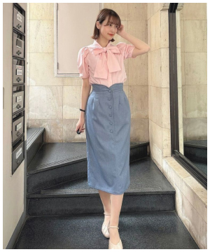 pinkcolorcollection2024-styling2.jpg