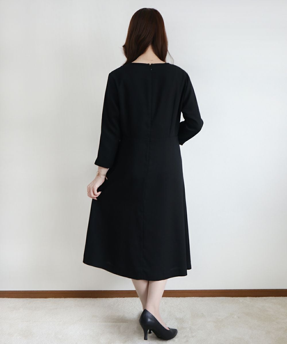 ヨークレース使いワンピース【オケージョン】/F i.n.t Black Formal