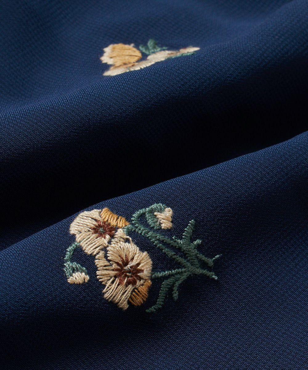 ポピー総刺繍ブラウス/F i.n.t[29AF02i011] | F i.n.t公式通販サイト