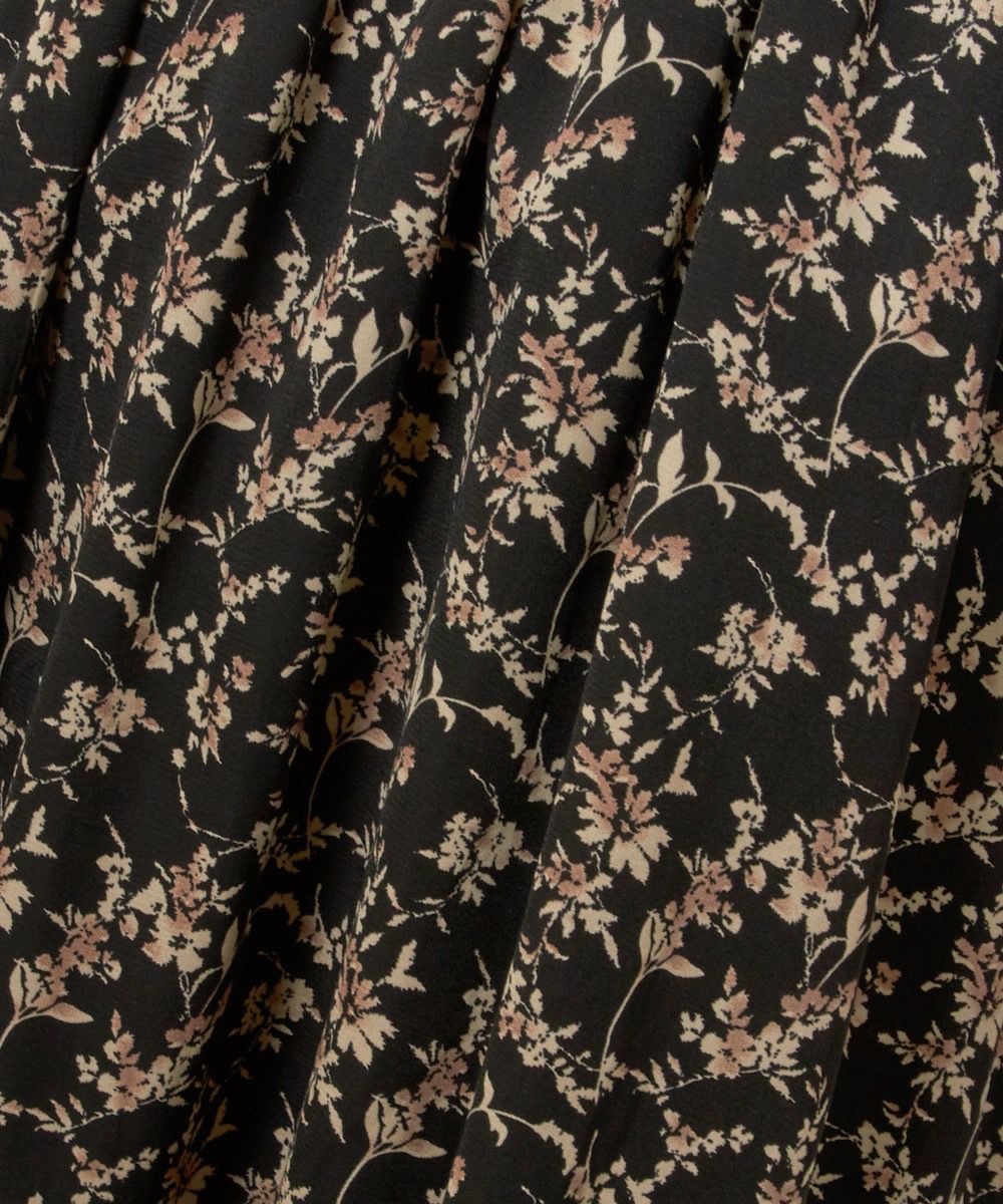 detail up (black)