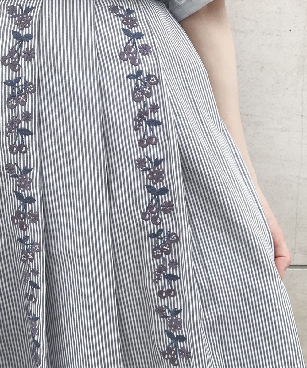 フルーツ刺繍ストライプスカート/F i.n.t [34AG03p016] | F i.n.t公式