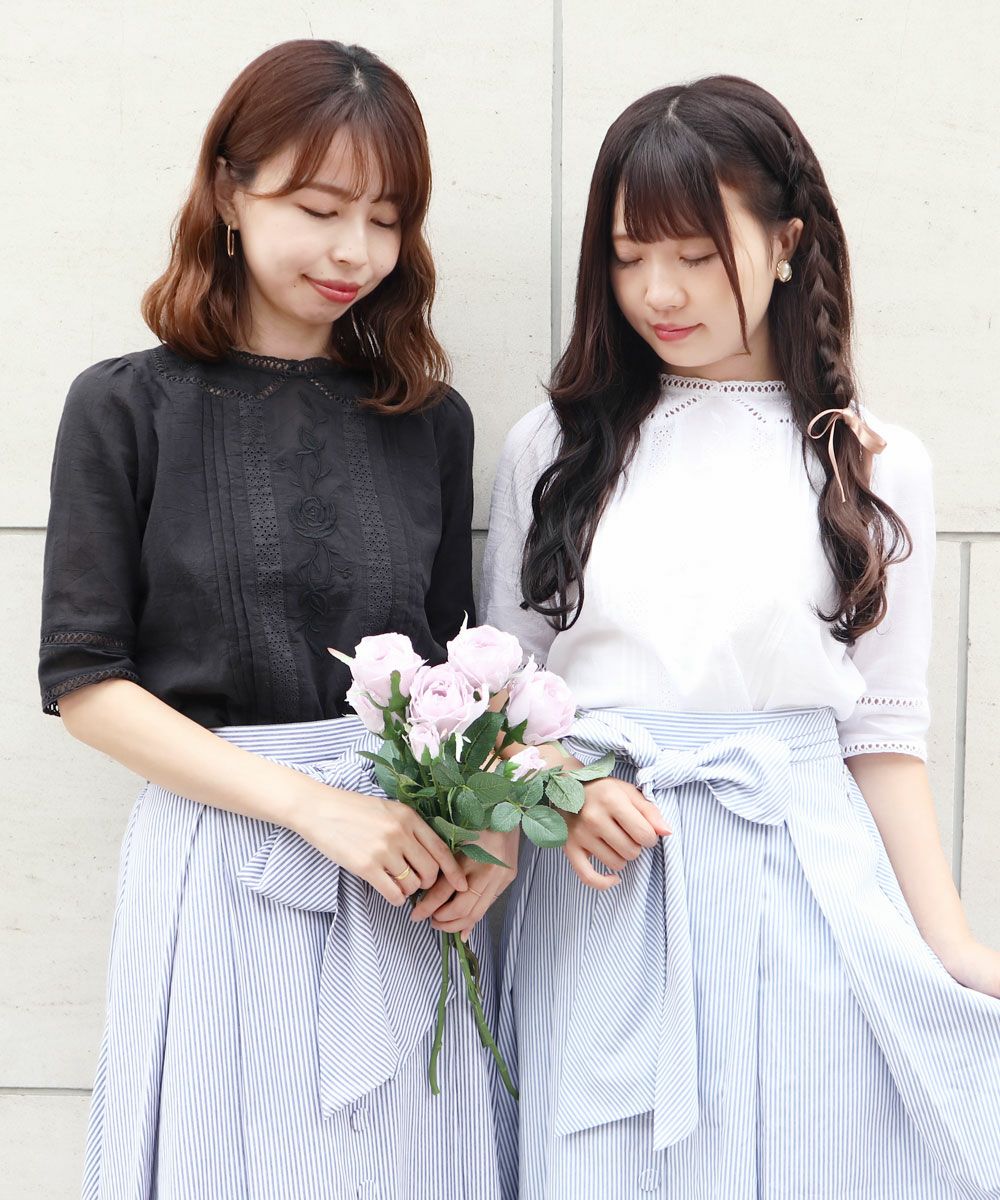 左:158cm/右:153cm