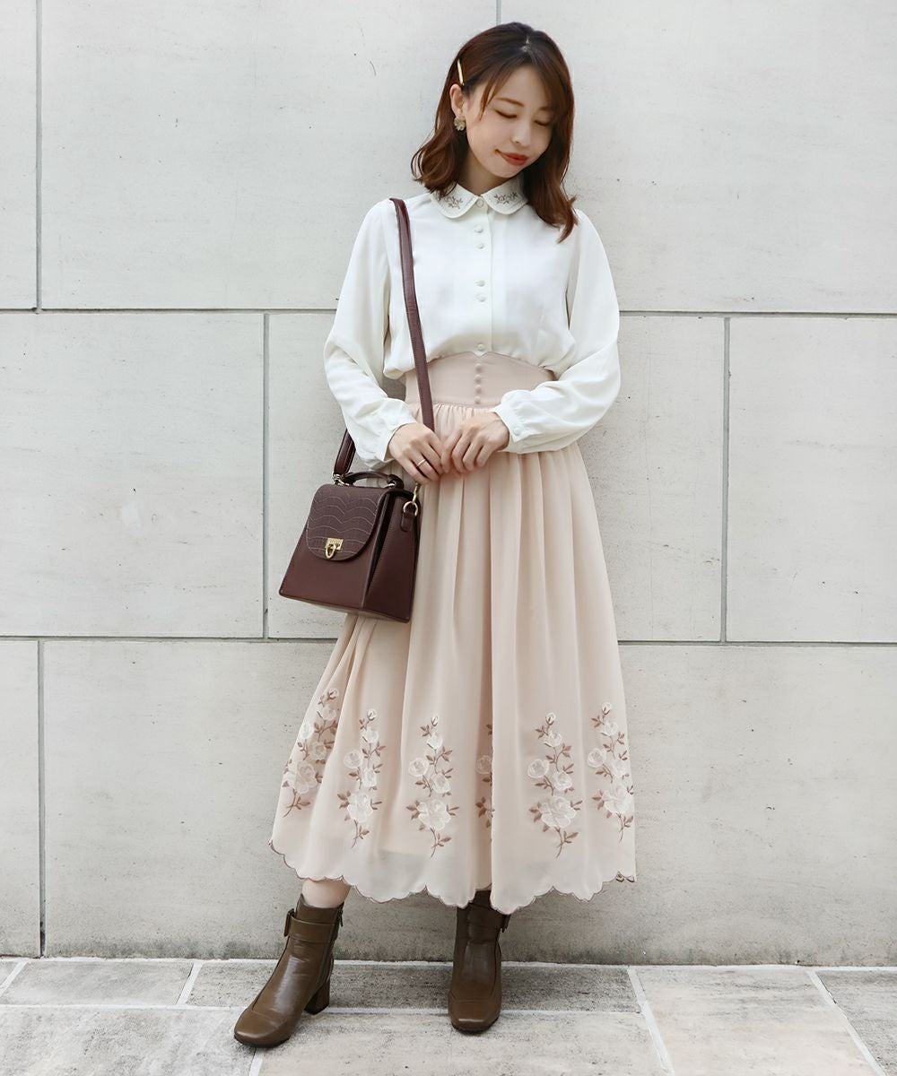 【美品】人気作家 itoさん　ピエロ襟　ベルギーリネンブラウス 美品】人気作家 itoさん ピエロ襟 ベルギーリネンブラウス 襟取り外し