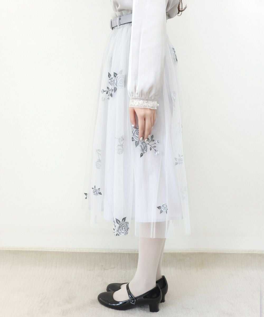 ベルト付きローズ総刺繍チュールスカート/an another angelus