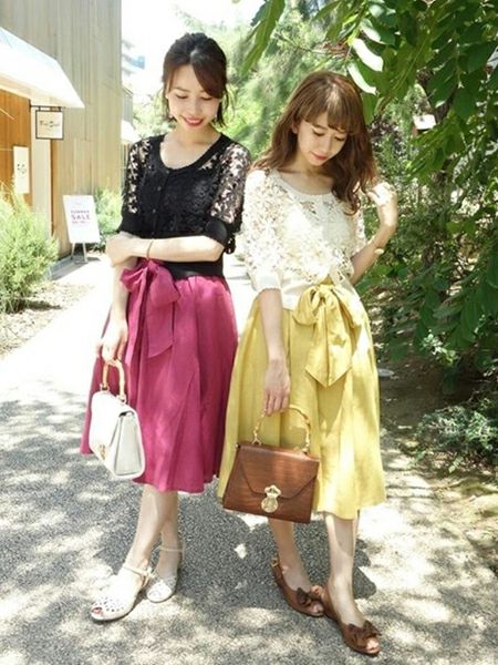 右 / 158cm　左 / 150cm