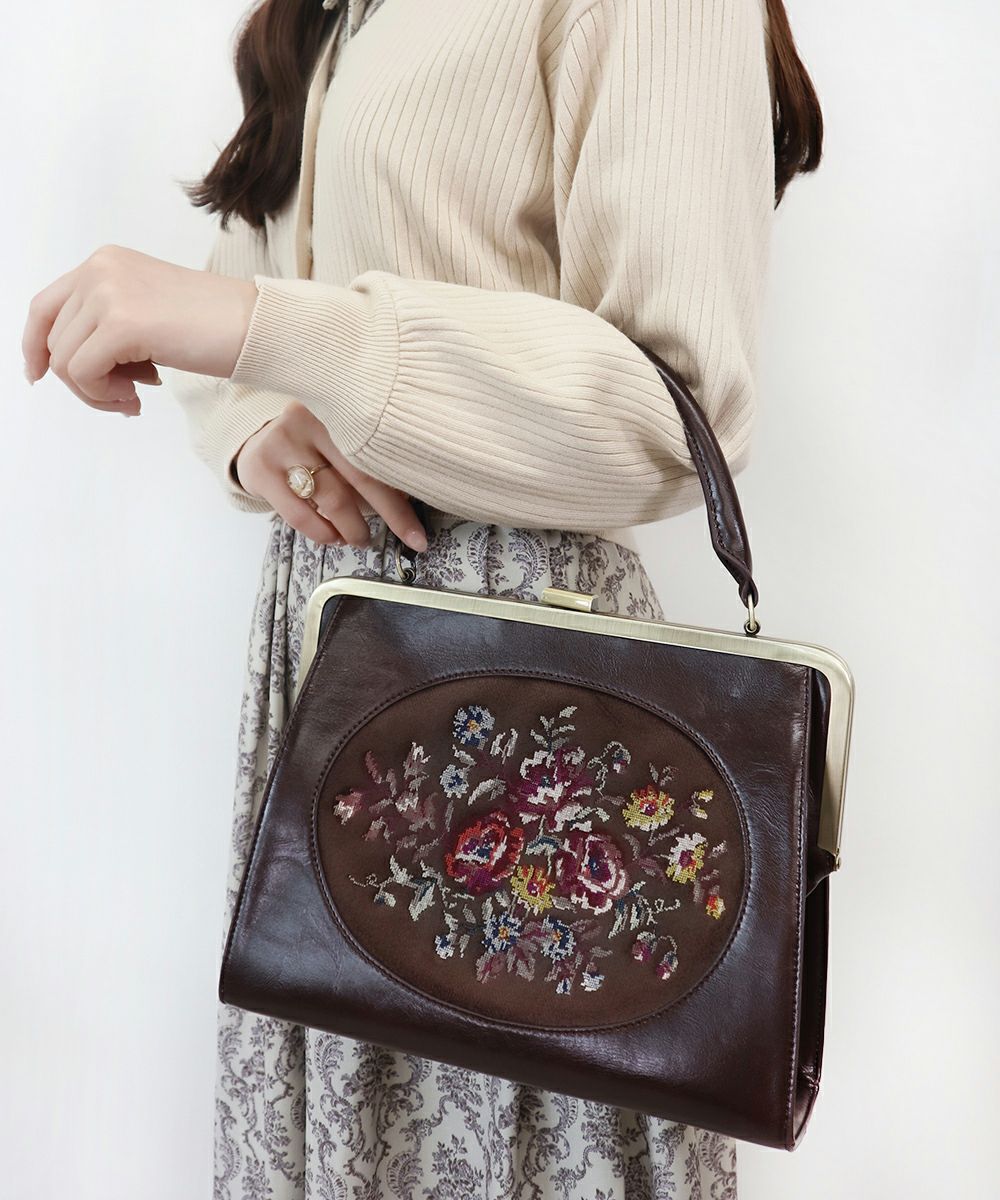 ニードルポイント風刺繍がま口バッグ/an another angelus [39BC05a002