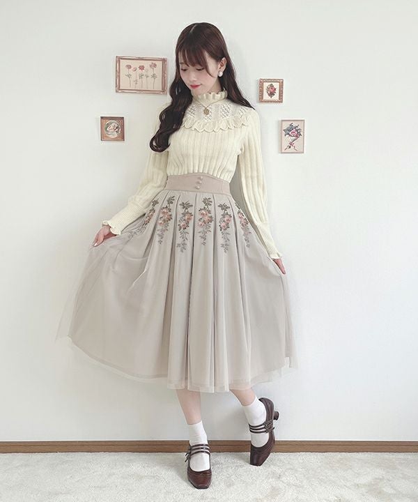 アンティークローズ刺繍チュールタックスカート/an another angelus