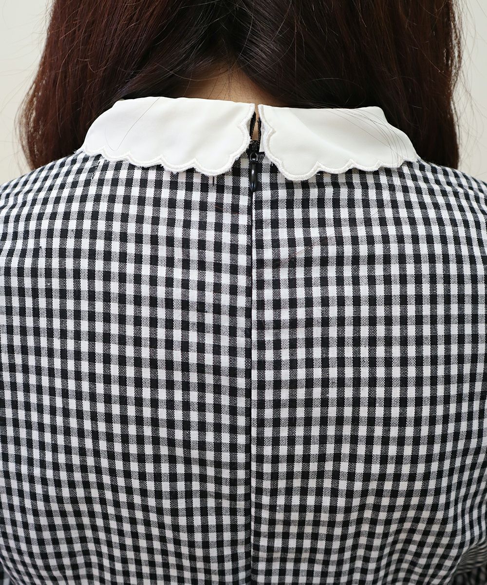 black×white / バックファスナー