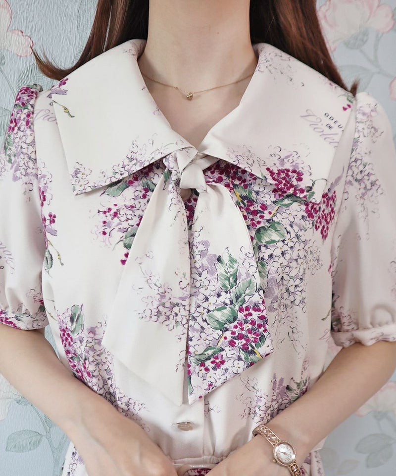 pink / スカーフ部分