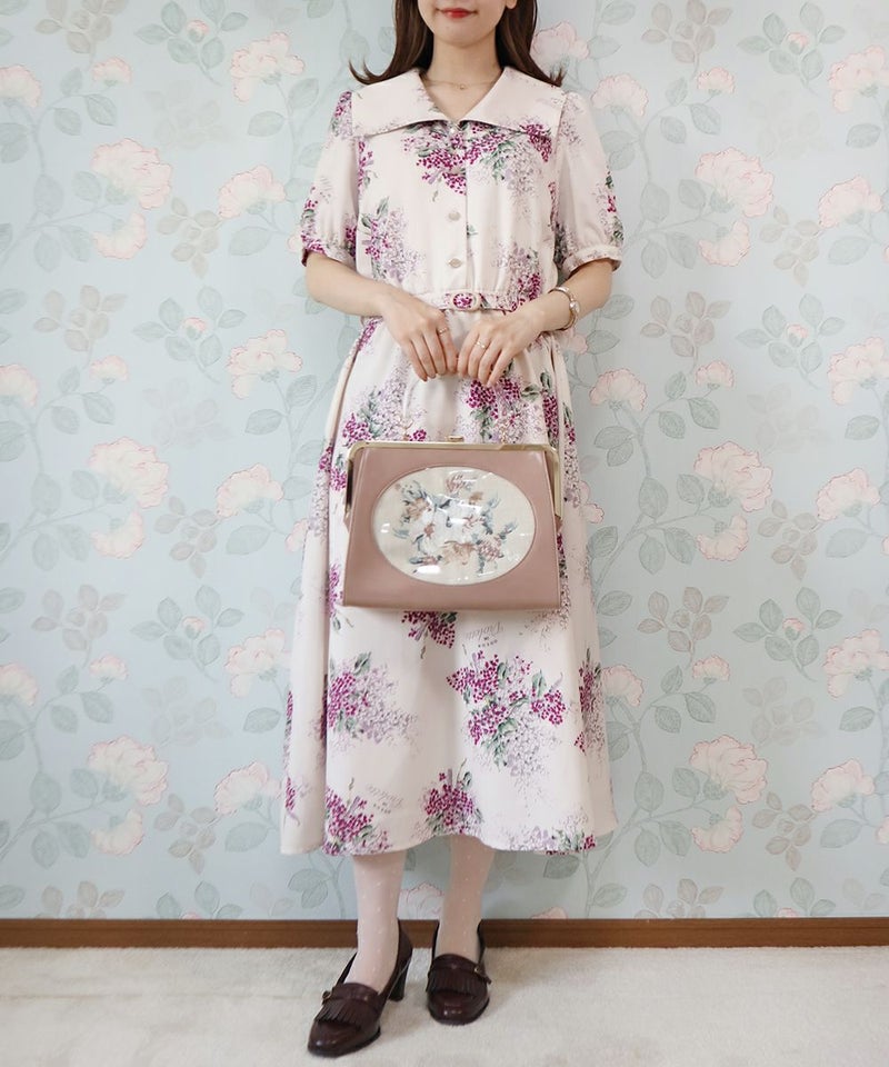 pink / スカーフを外した場合