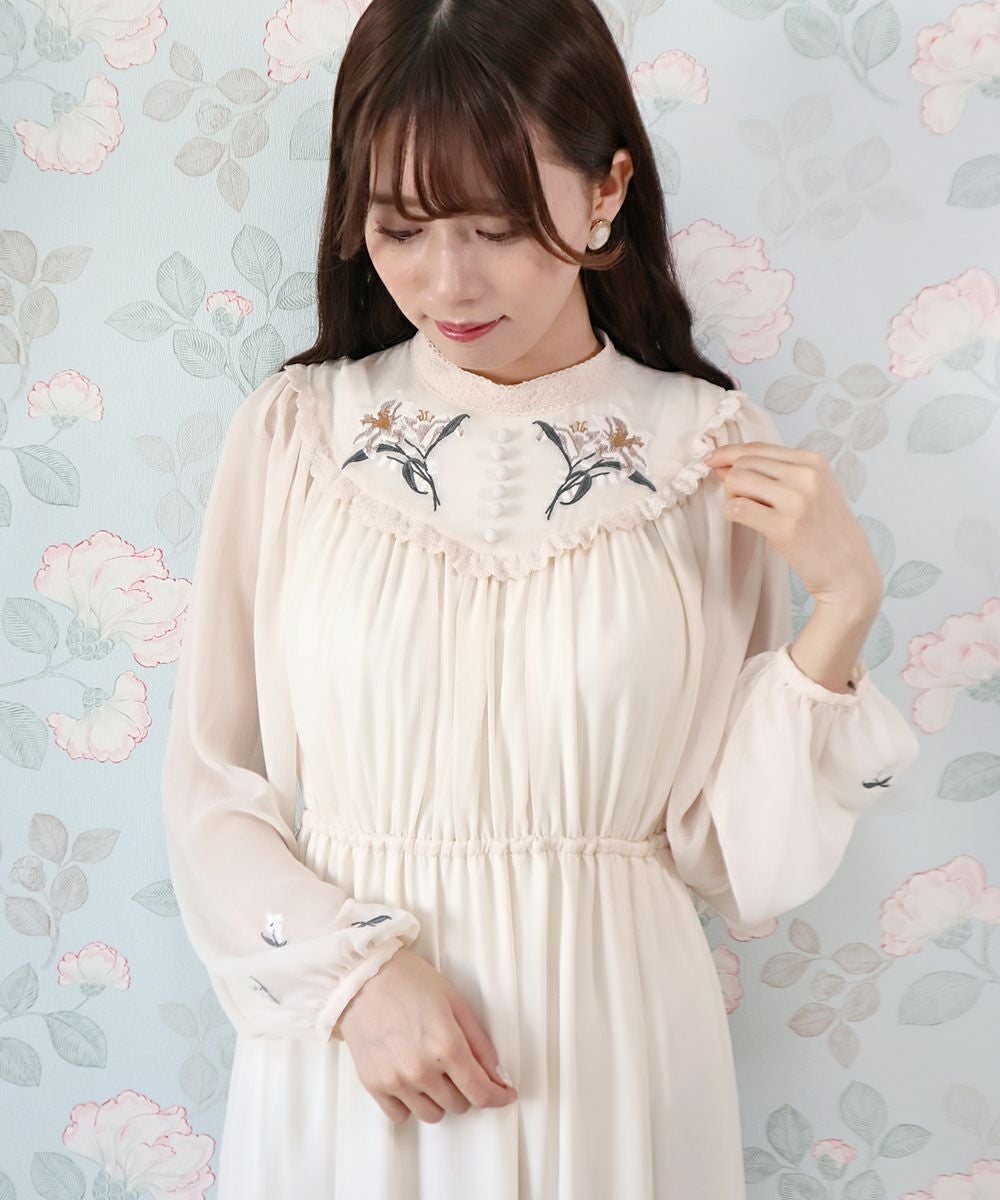 リリーフラワー刺繍楊柳シフォンワンピース/an another angelus