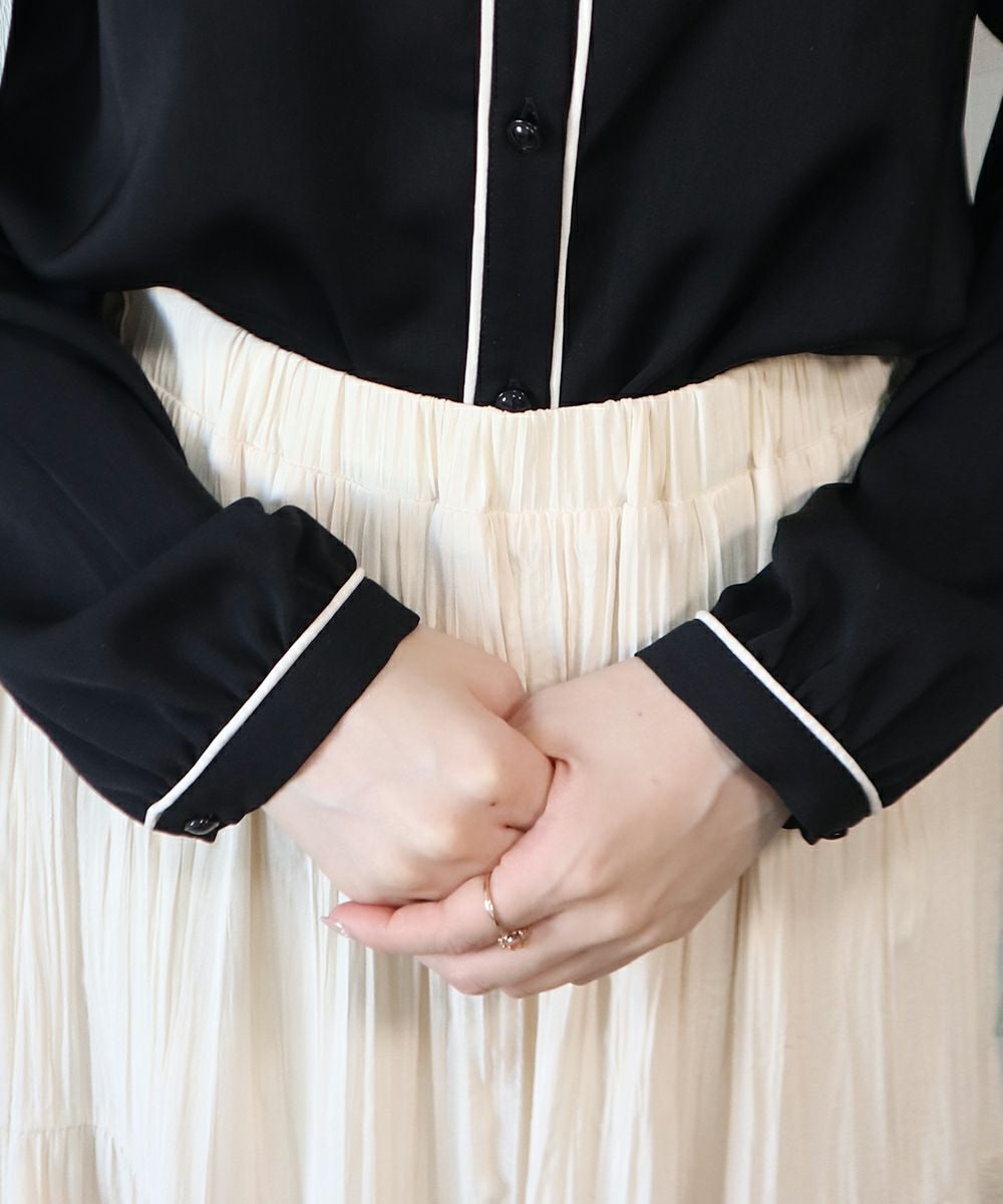 black×white / 袖部分