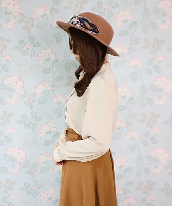 light beige / 153cm