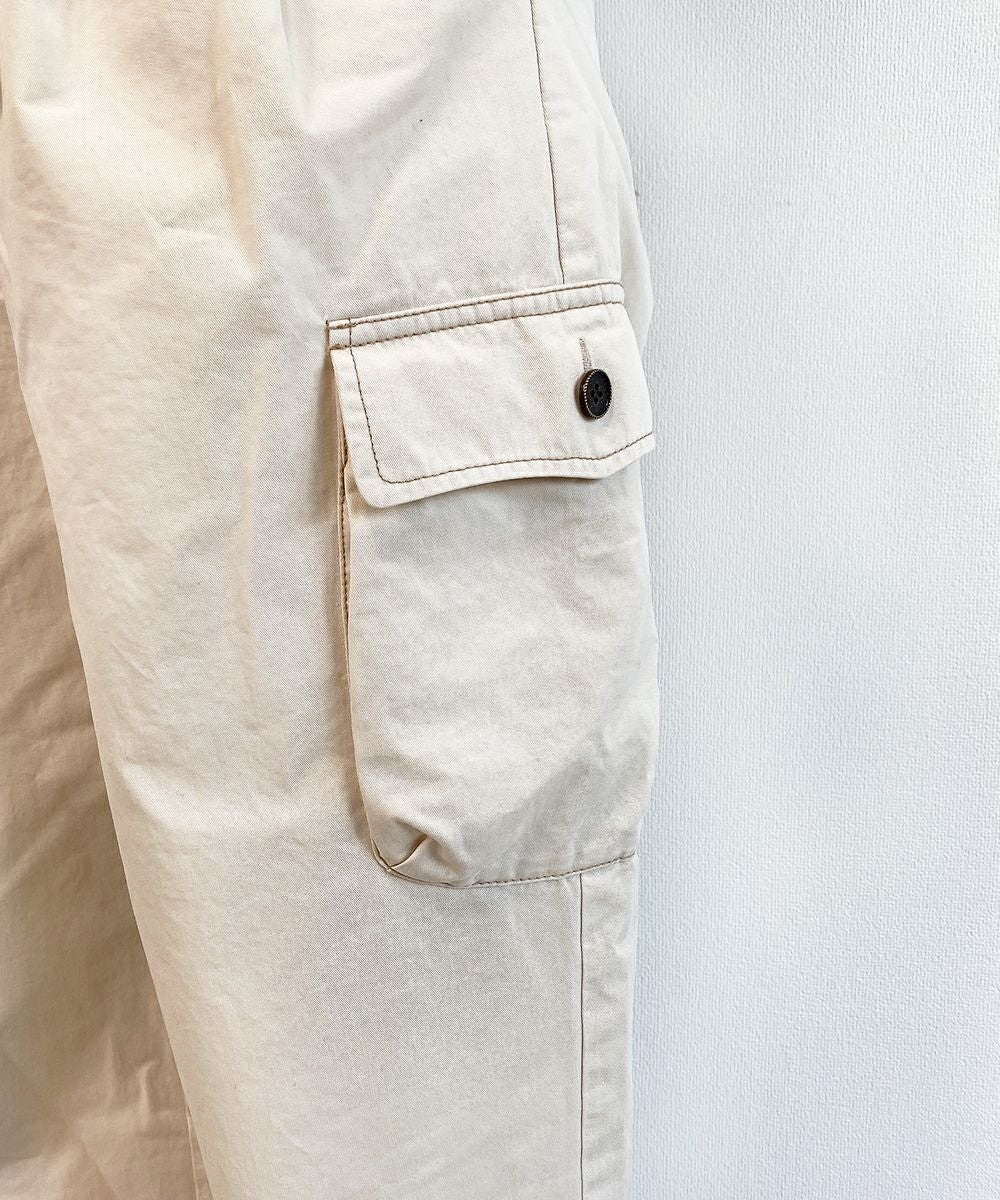 off white / ポケット