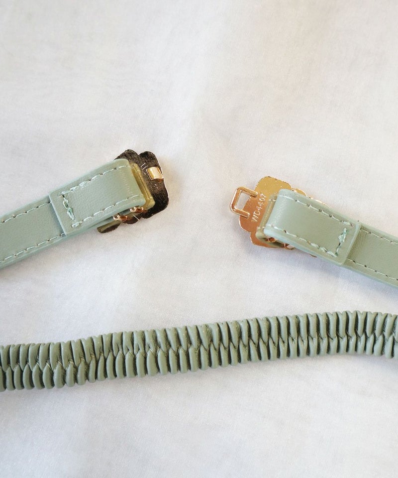 留め具アップ (light green)