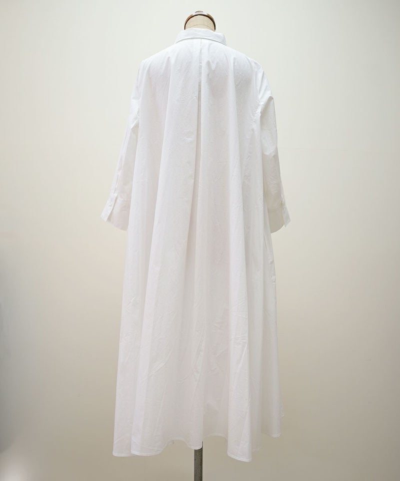 バック (white)