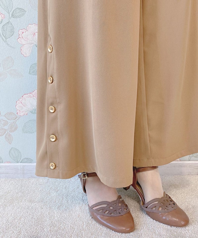 beige / ボタン