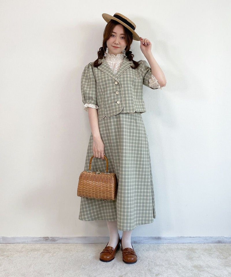 green×white / 153cm