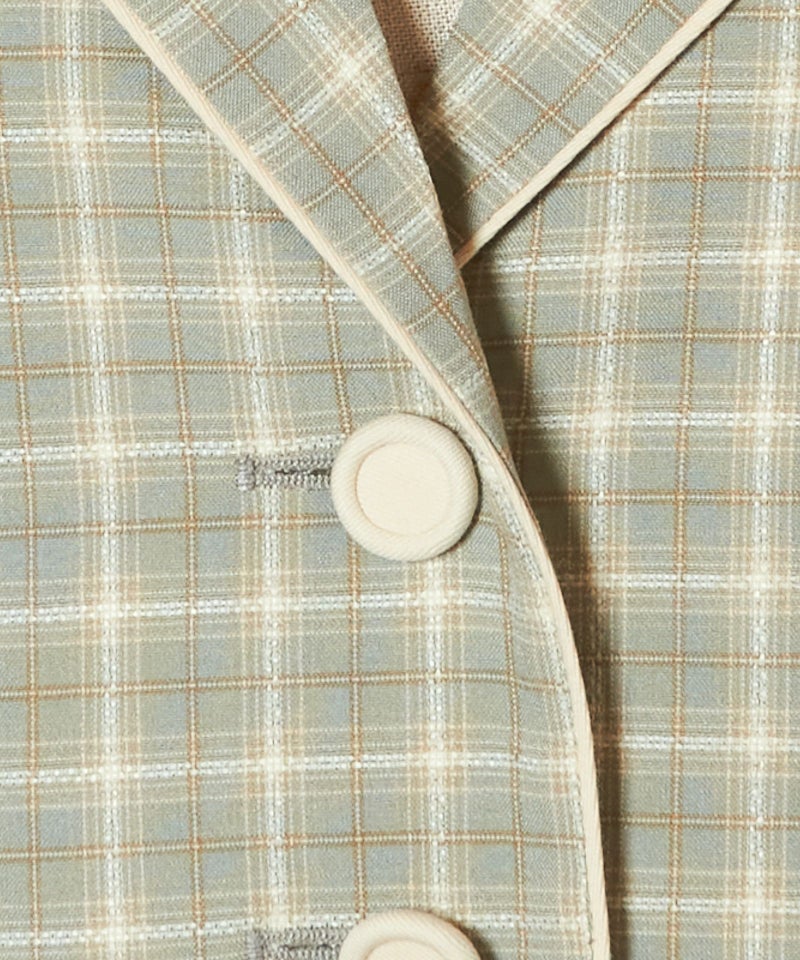 釦アップ (green×white)