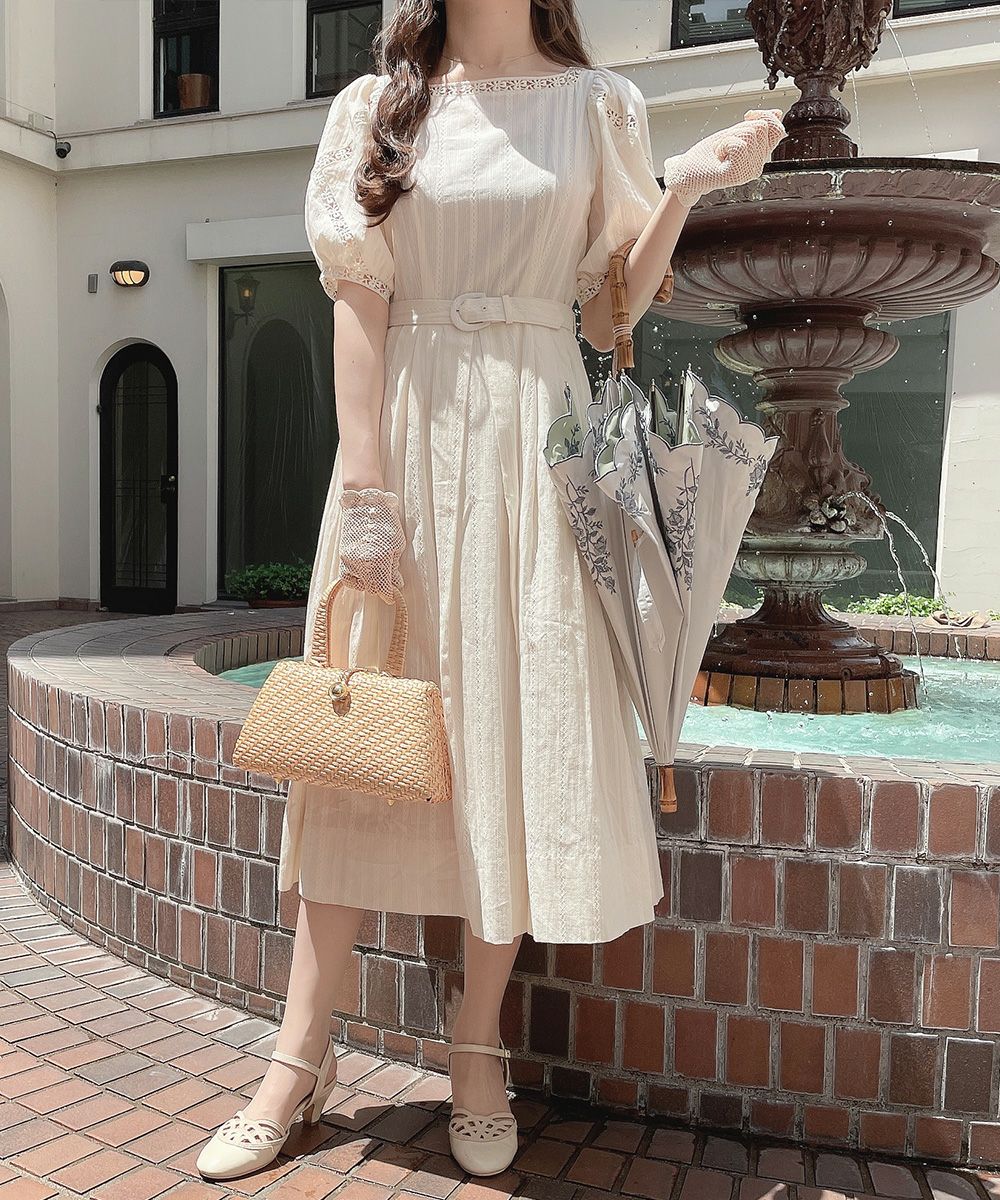 レース使いコットンドビーパフスリーブワンピース/an another angelus