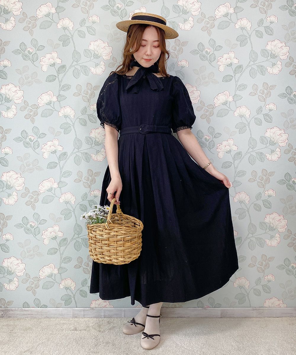 レース使いコットンドビーパフスリーブワンピース/an another angelus