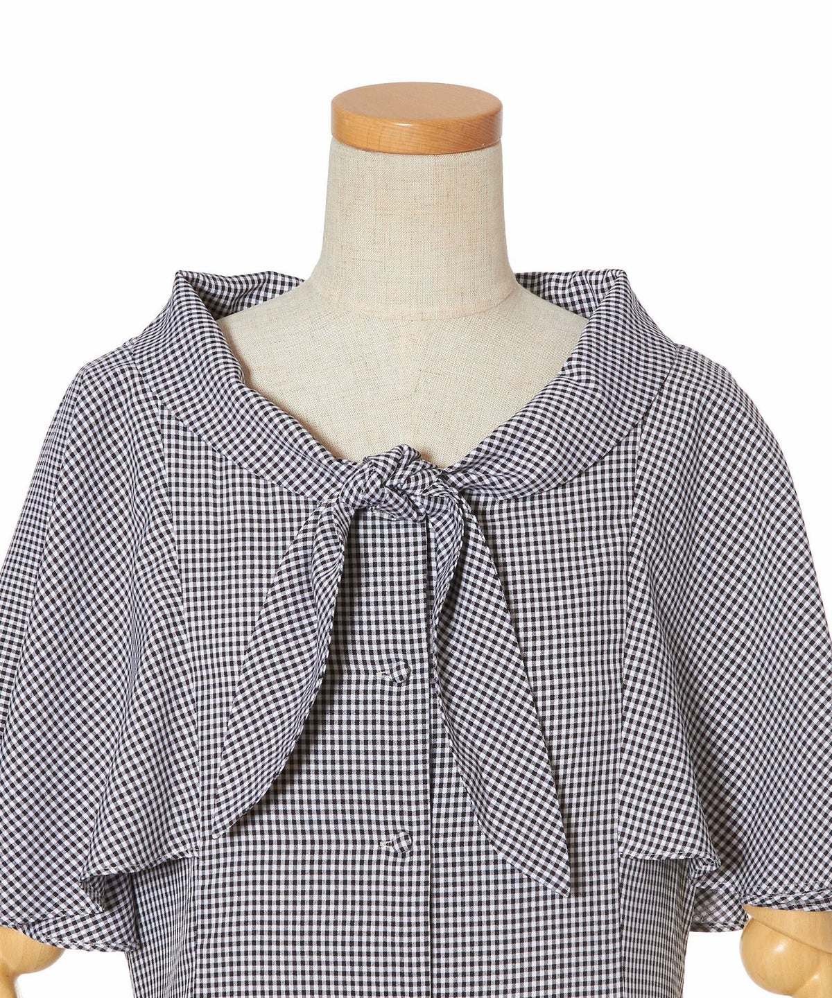 フロントアップ (black×white)