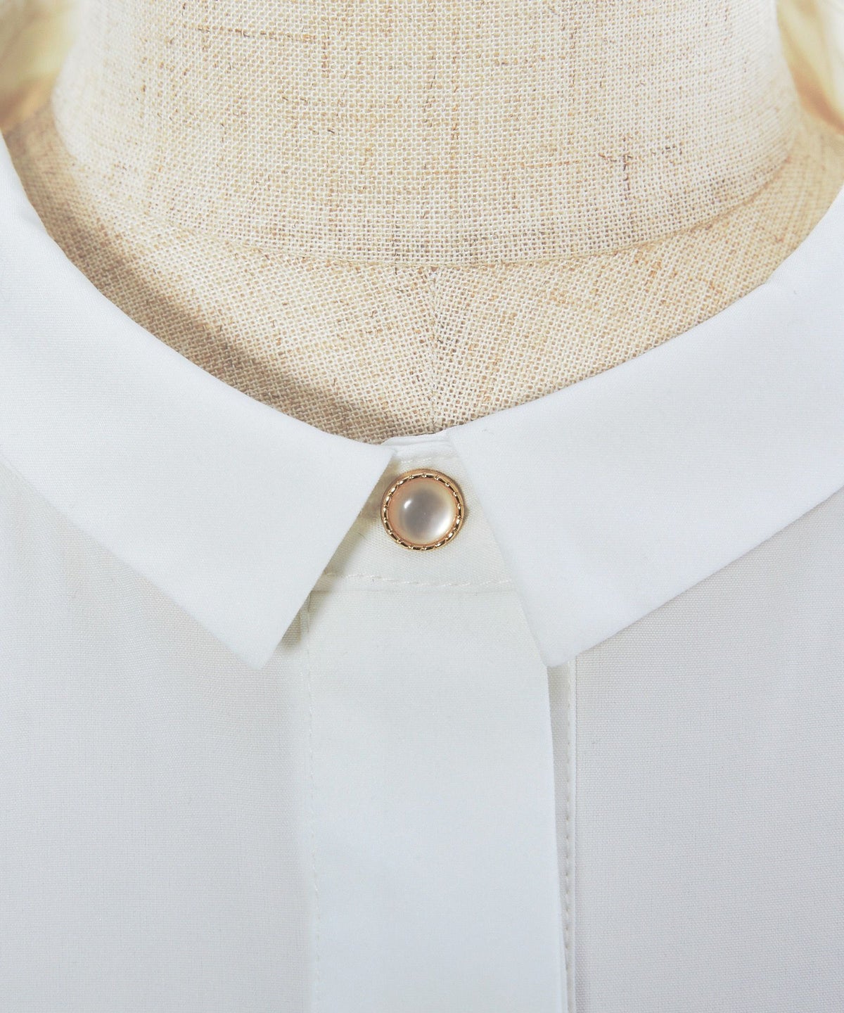 釦アップ (off white)