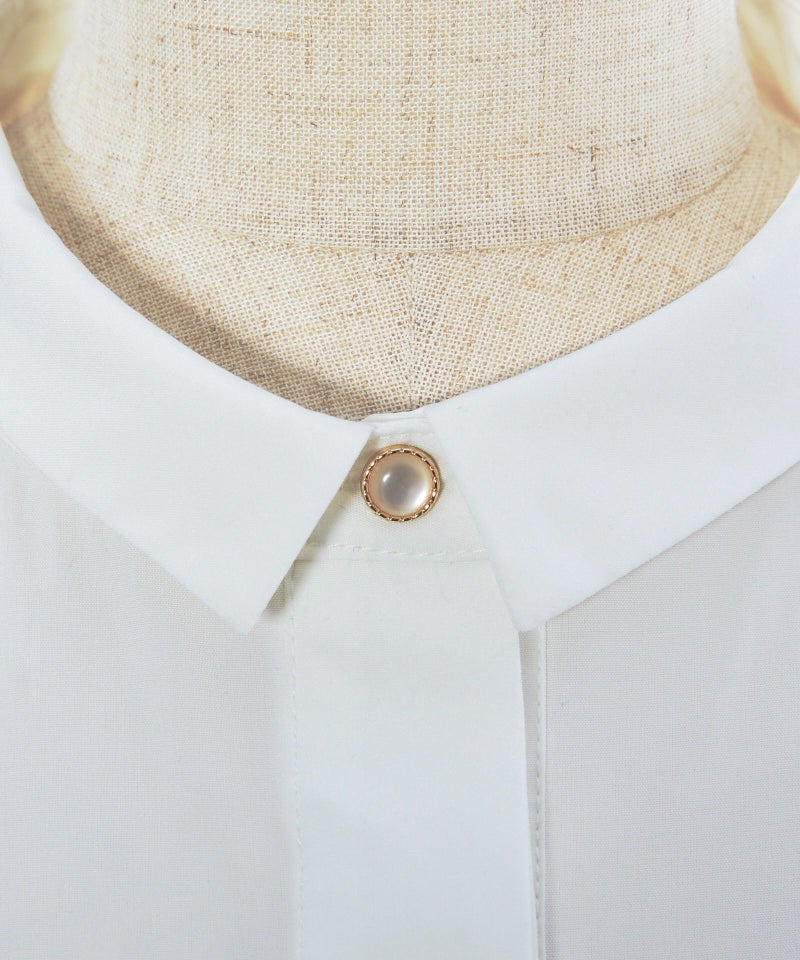釦アップ (off white)
