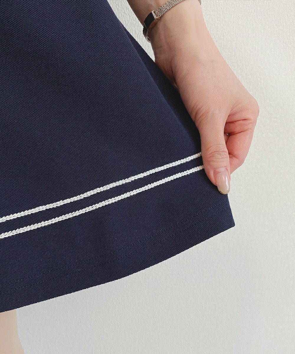 navy / 裾