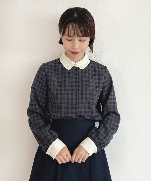 navy×gray / ネクタイを外した状態