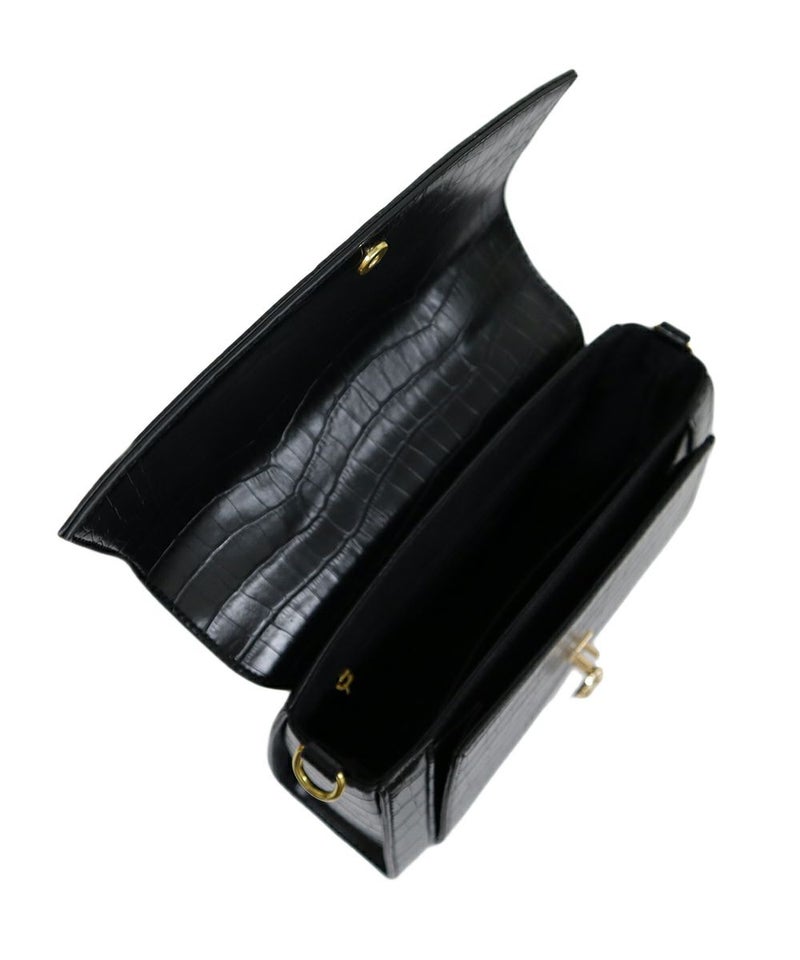 バッグを開けた状態 (black)