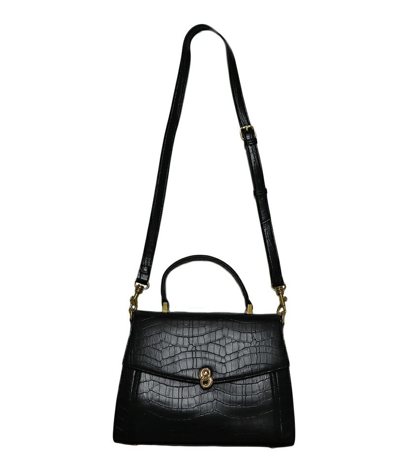 ストラップを付けた状態 (black)