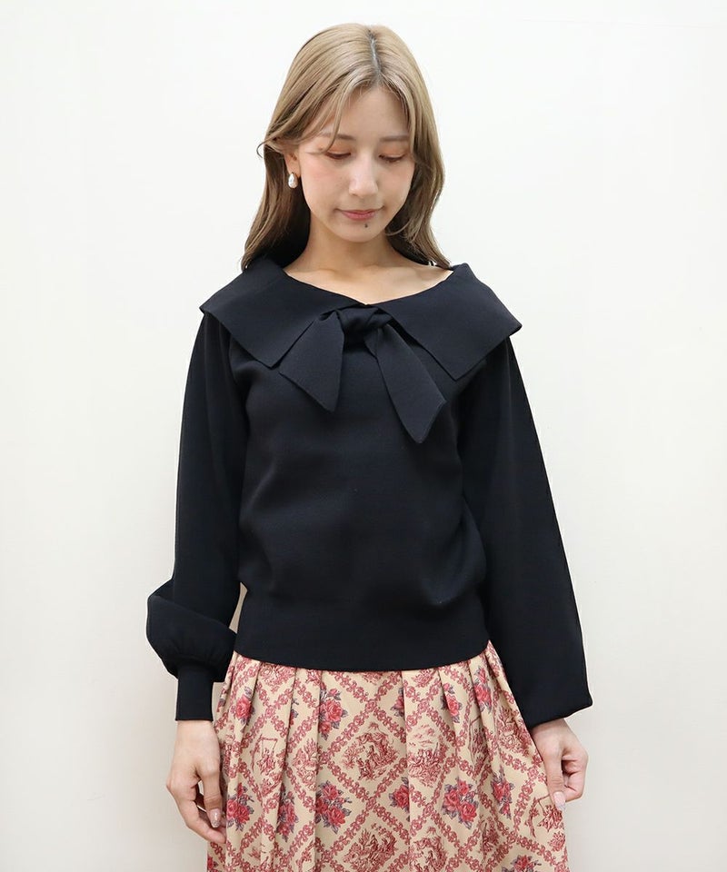 black / 裾を出した状態