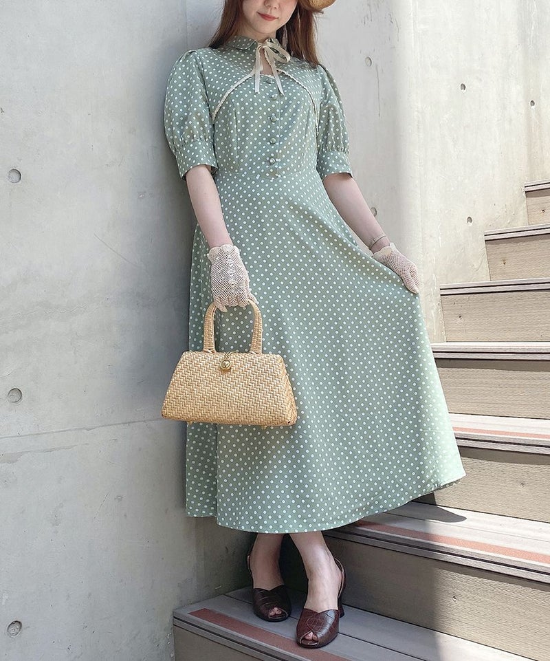 green×white / 153cm / Sサイズ着用