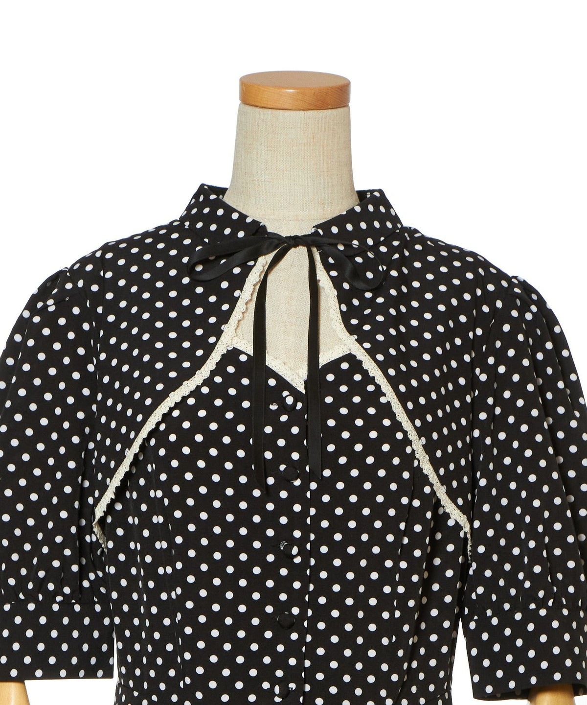 フロントアップ (black×white)