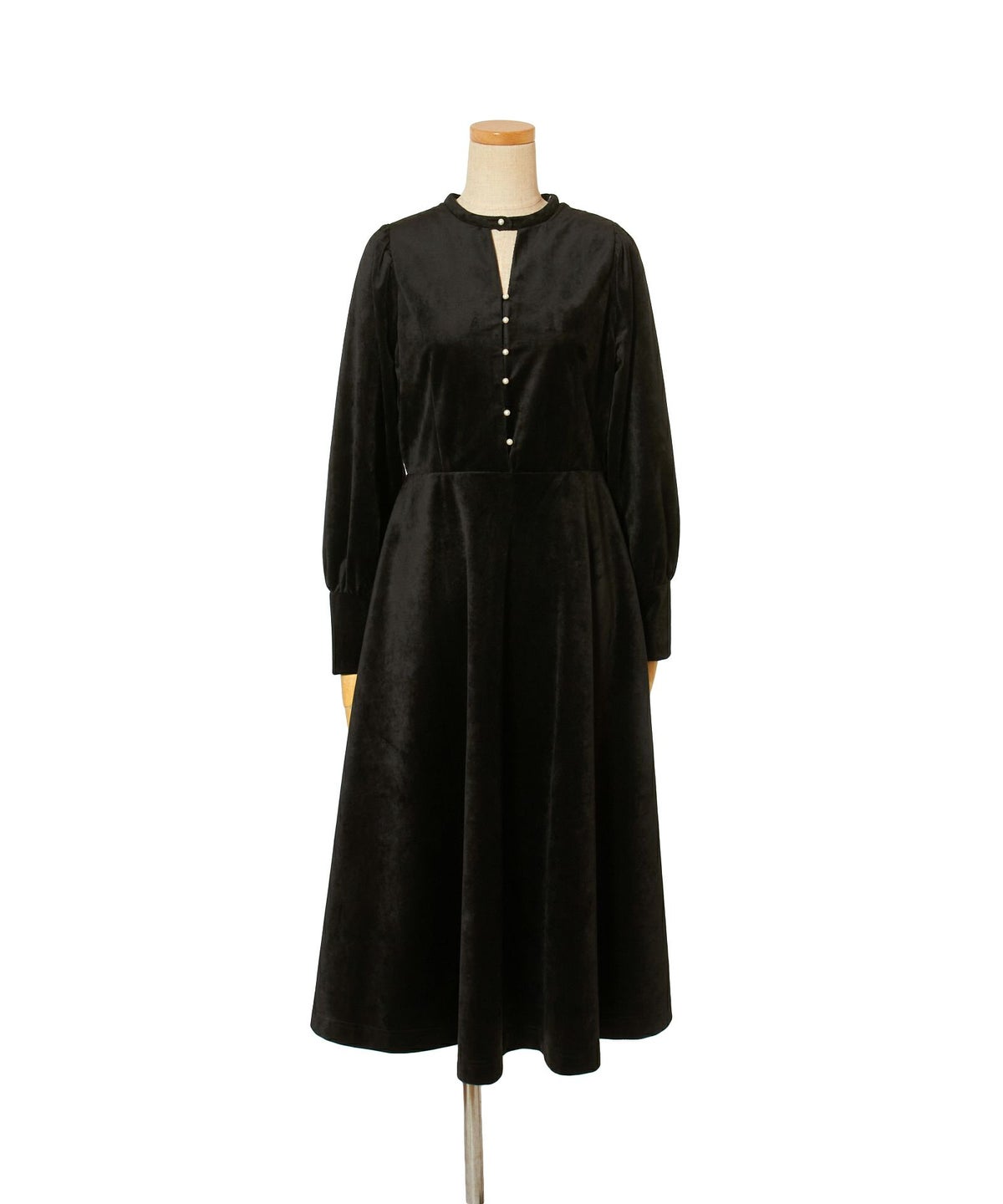 衿を外した場合 (black)