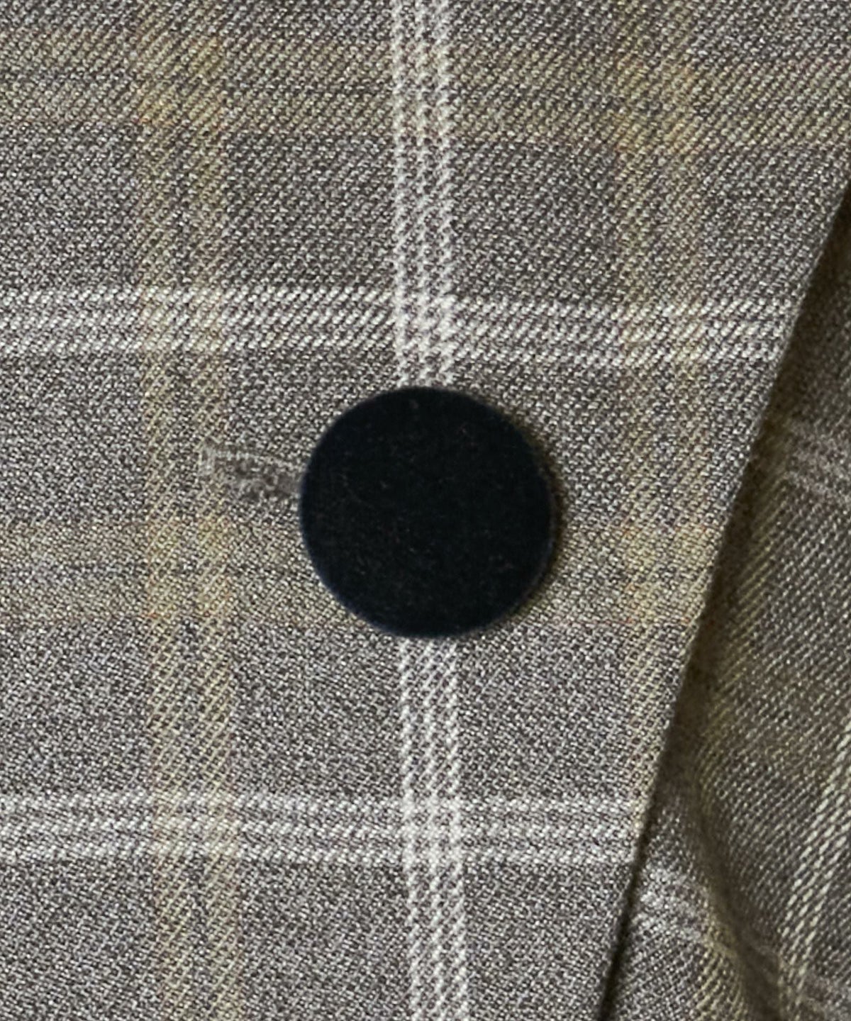 釦アップ (gray×white)