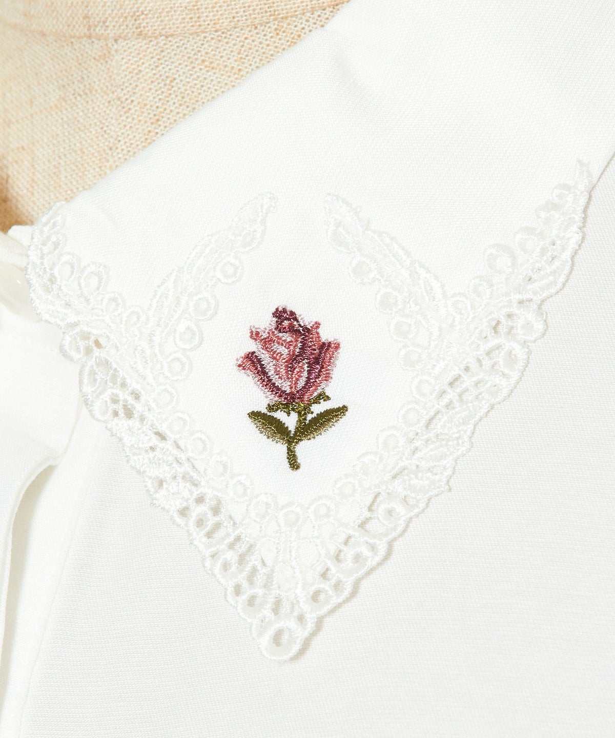 刺繍アップ (off white)