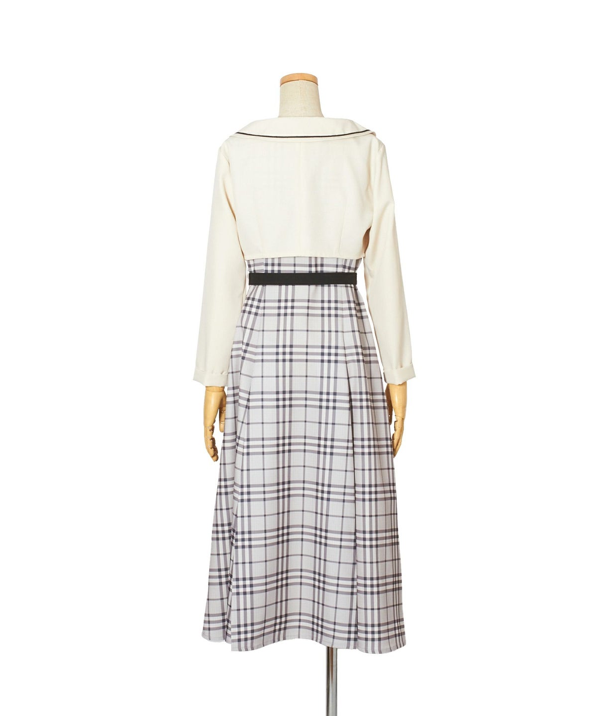 バック (off white×black)