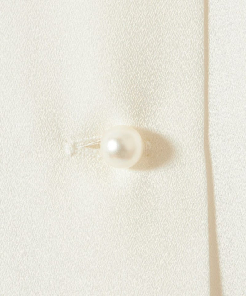 釦アップ (off white)
