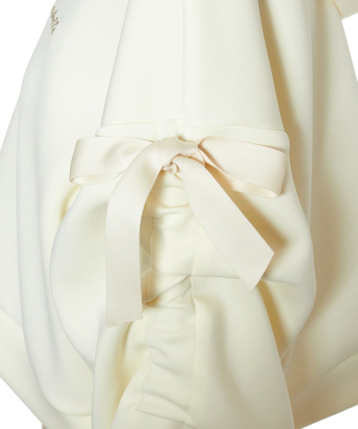 袖アップ (off white)