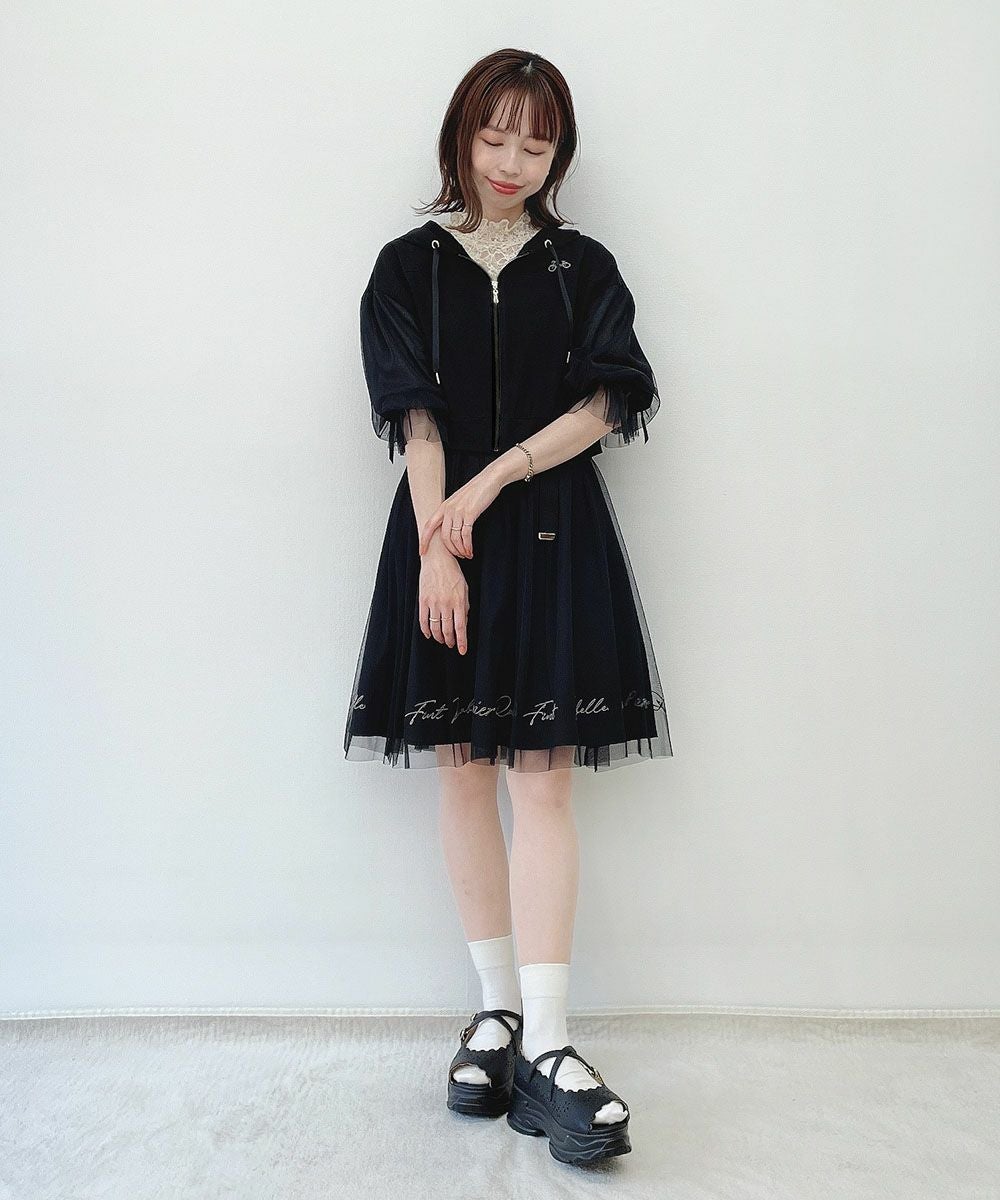 完売！【iRENE】Tulle Hoodie チュールフーディ パーカー チュールスリーブパーカー/F i.n.t [46AI04h011] | F i.n.t公式通販サイト