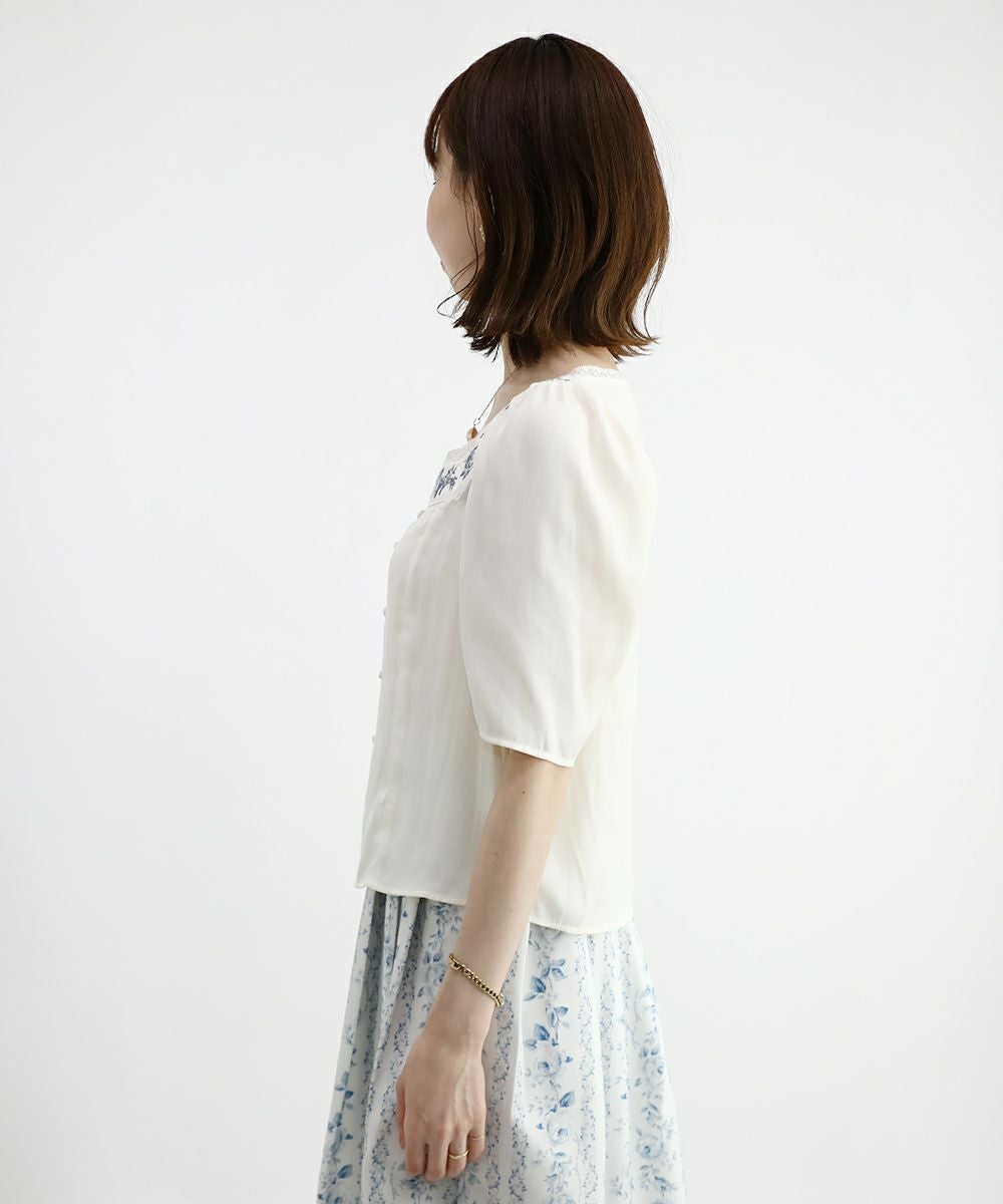 off white × blue / 158cm / 裾を出した場合