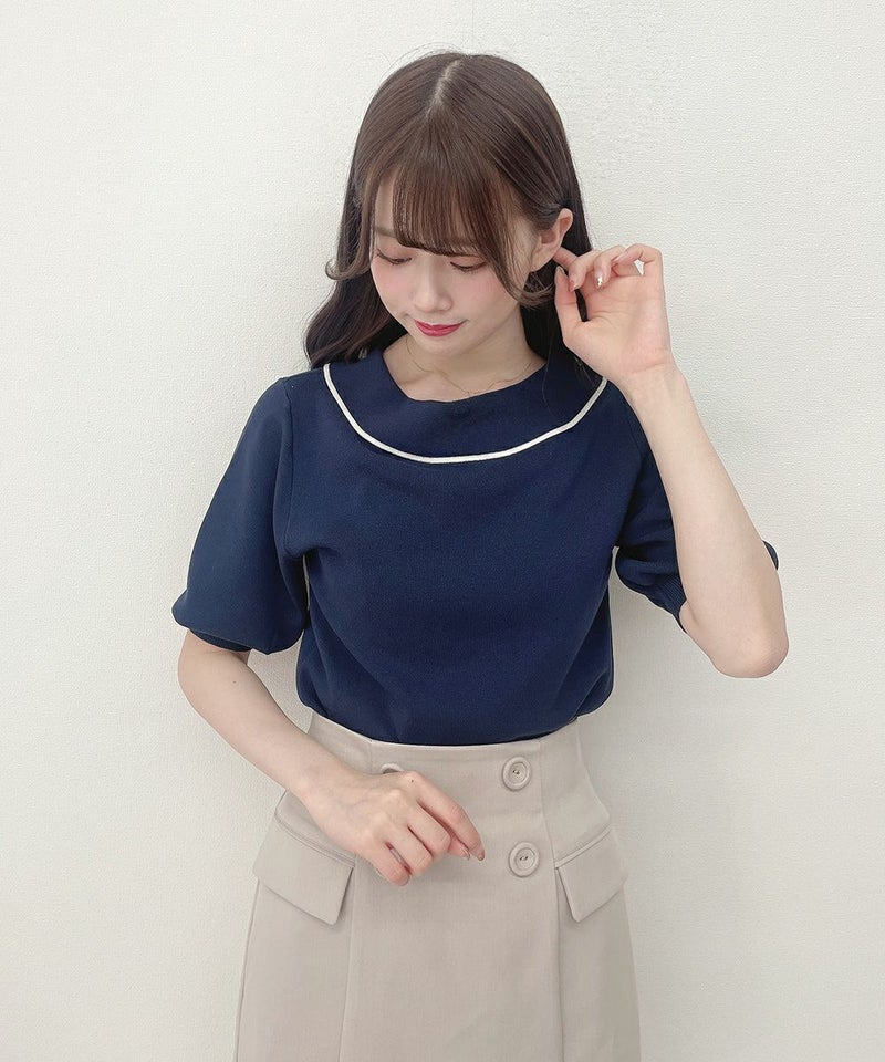 navy×white / 162cm / ボウタイを後ろにした状態