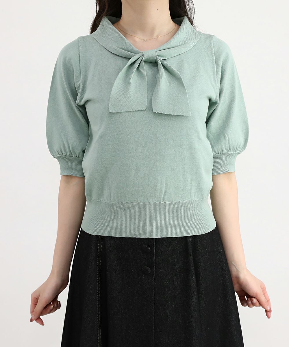 light green / 162cm / 裾を出した状態