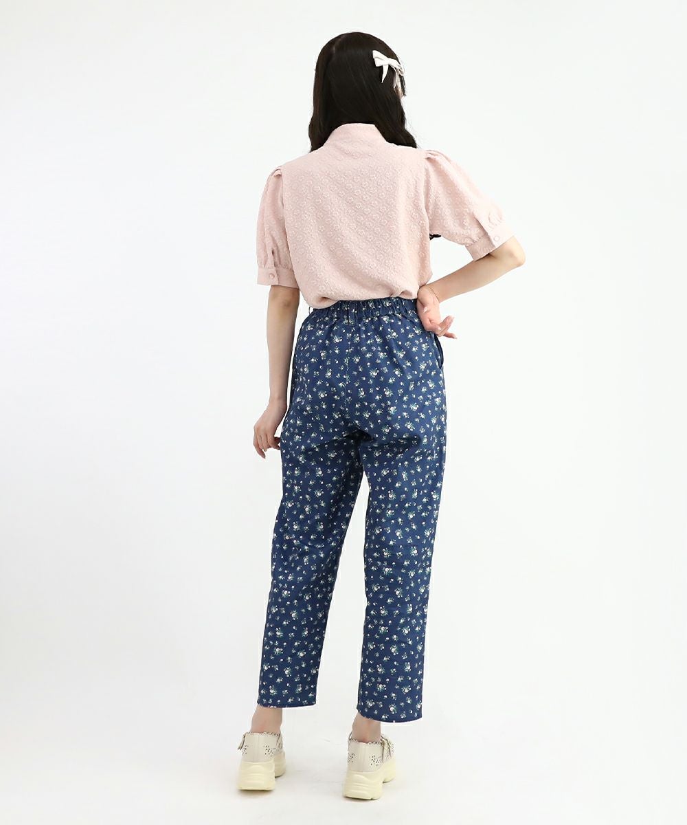 ご購入者様決定 花柄タイトストレートパンツ フラワー柄 小柄な方にも♡爽やか フラワーストレートコットンパンツ | ファッション通販サイト NUGU