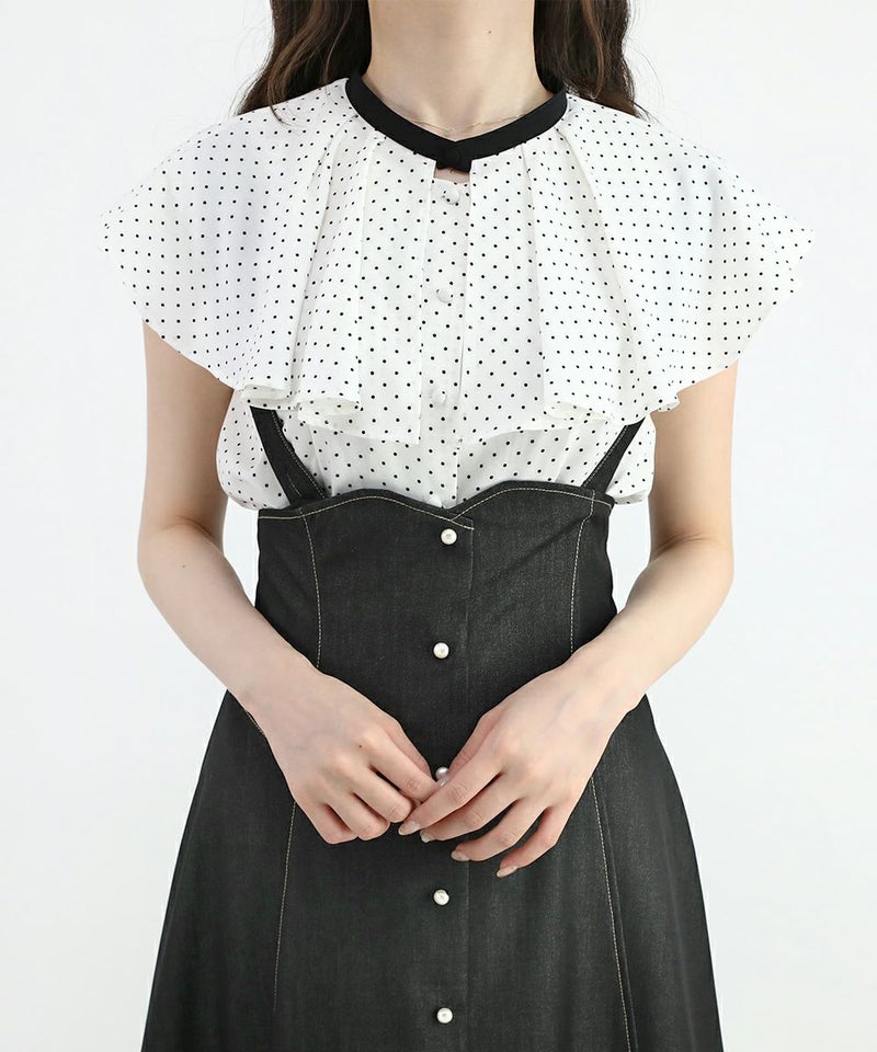 off white×black / 162cm / タイを外した状態