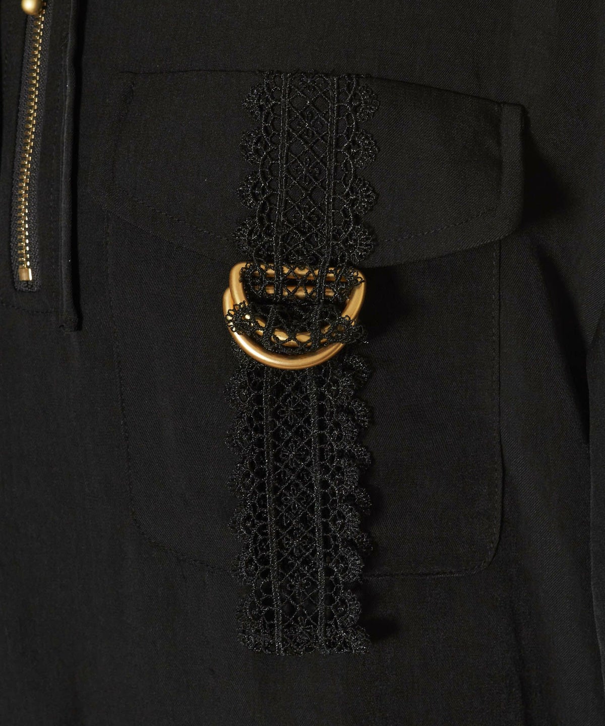胸ポケットアップ (black)