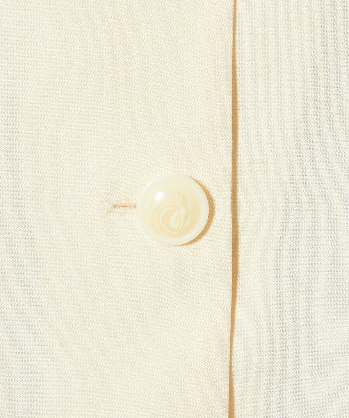 釦アップ (ivory)