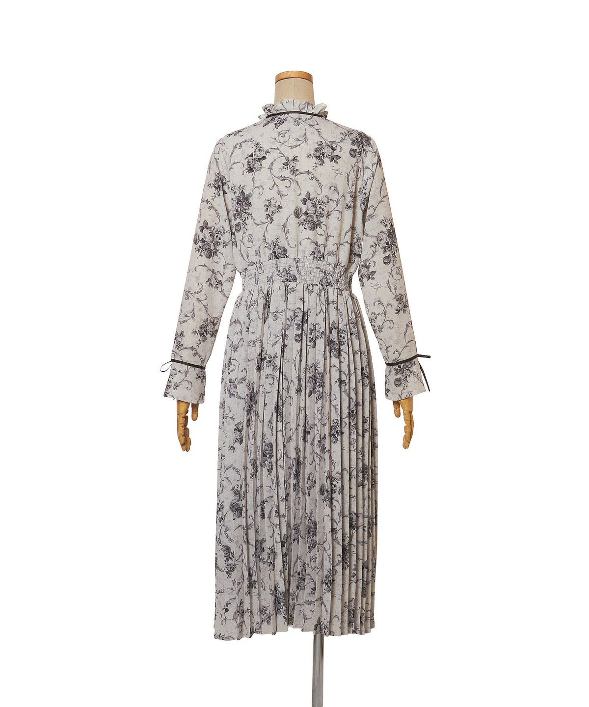 バック (charcoal)